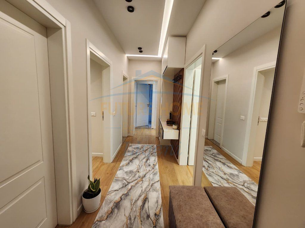 For sale, Apartment 2+1+Parking Space, Dry Lake, Tirana