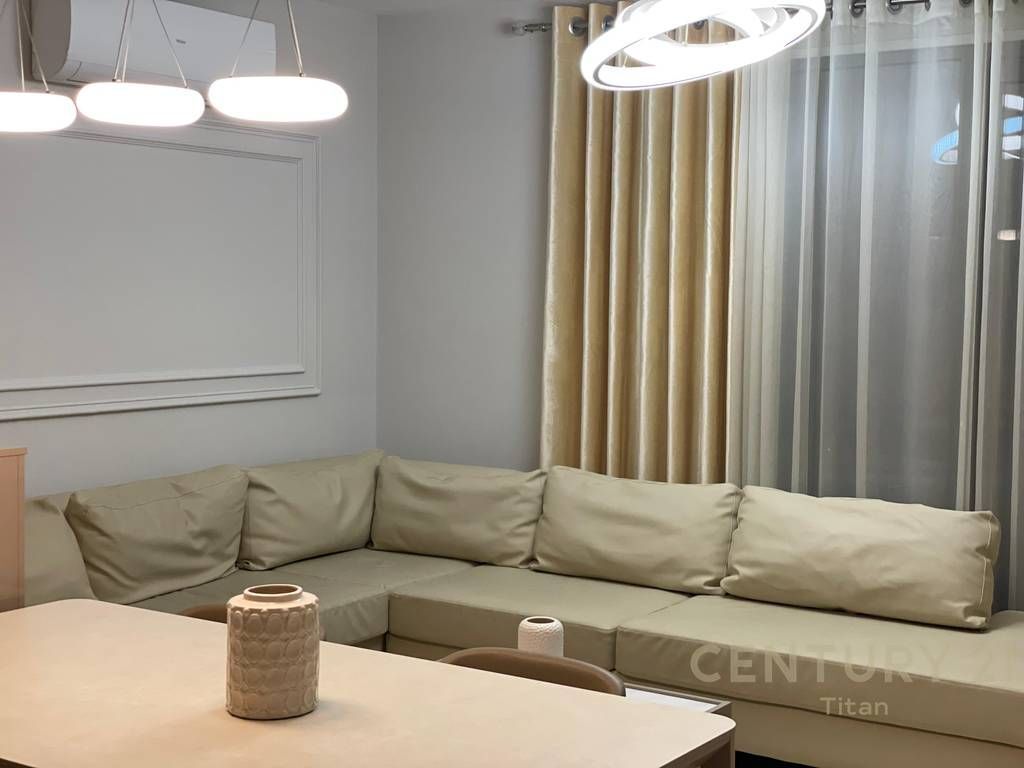 Apartment 3+1+2+parking for rent in Fiori Di Bosko