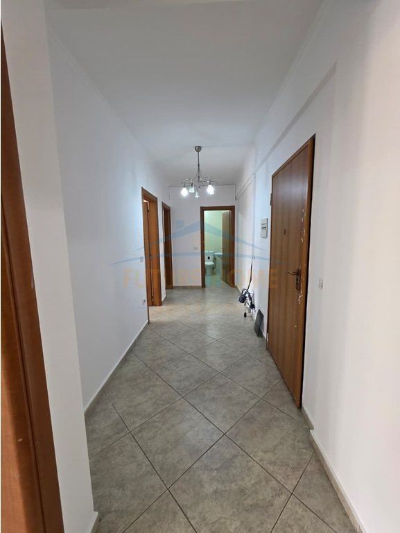 Rent, Apartment 2+1+2+Veranda, Don Bosko, Tirana
