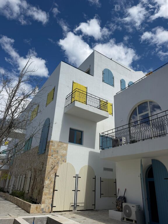 🏡 Appartamento 2+1 in Vendita – Santorini Residence, Dhërmi 📍