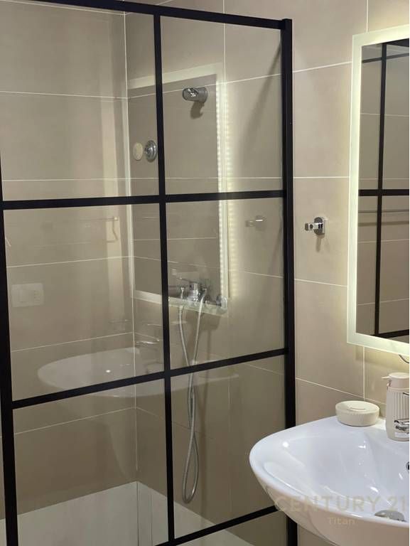 For rent 3+1+2 apartment with parking in Fiori Di Bosco