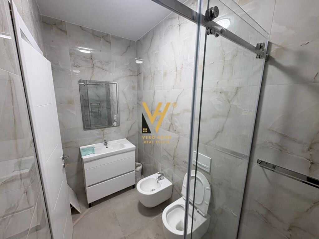 JEPET APARTAMENT 1+1 ME QIRA NE LAPRAKE 60.000 LEKE