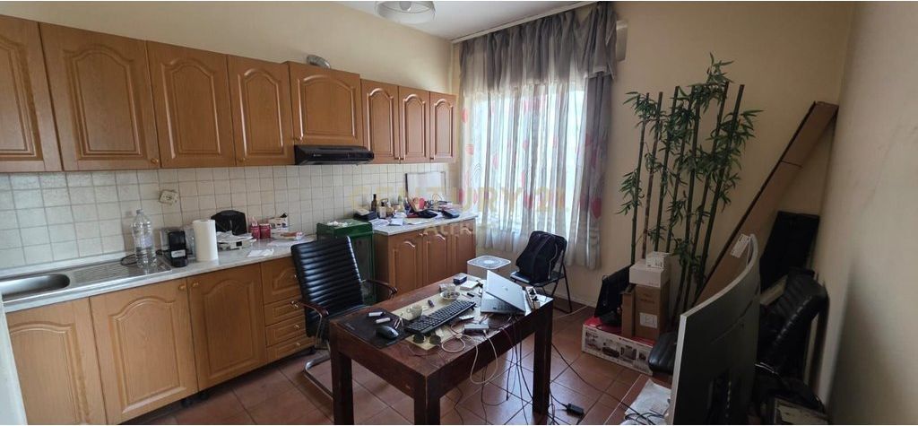 OFFICE SPACE FOR RENT ON ELBASANI STREET
