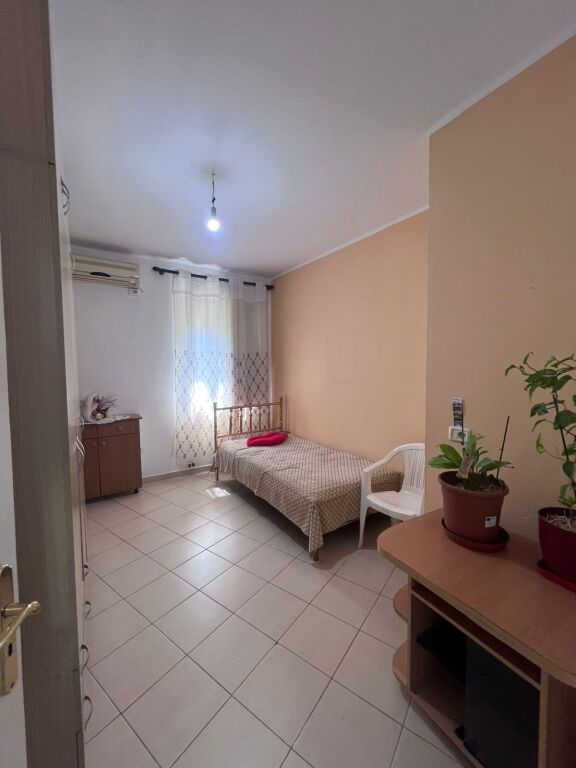 APARTAMENT 2+1 +2 Blloku i Vilave Selite, Rruga Isuf Elezi