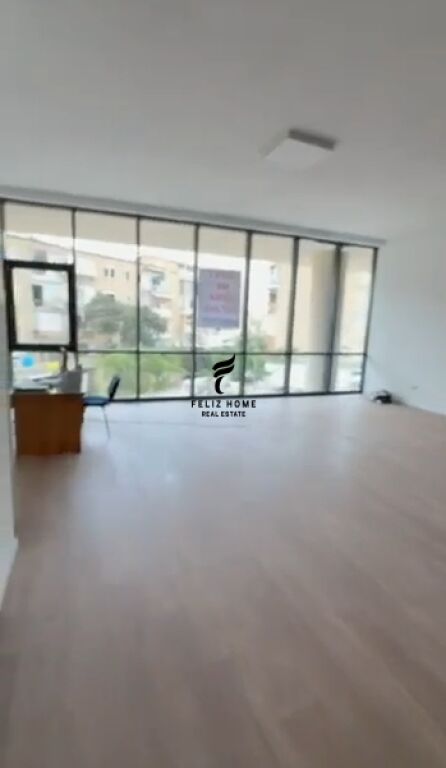 OFFICE FOR RENT 127 M2 MINE PEZA 1900 EURO FH-67932