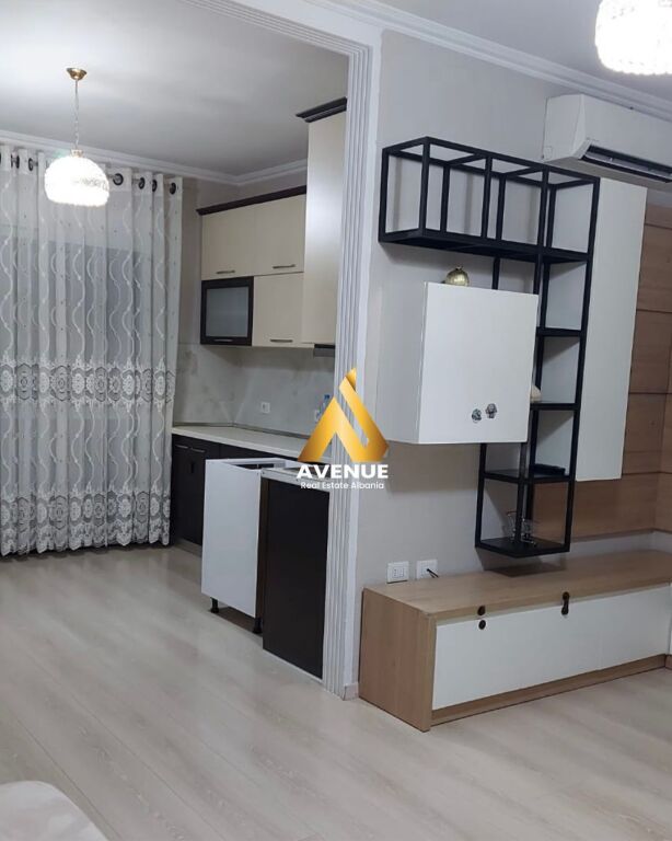 APPARTAMENTO 2+1 +2 IN VENDITA, ARREDATO, CONCORD CENTER, 5 MAJI, TIRANA
