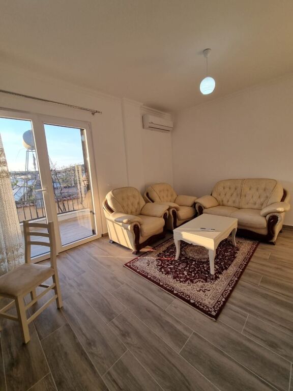 KOMBINAT_FOR RENT – PRIVATE HOUSE 2+1