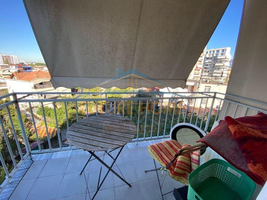 Shitet apartament 2+1+2 Ish Parku Tirane