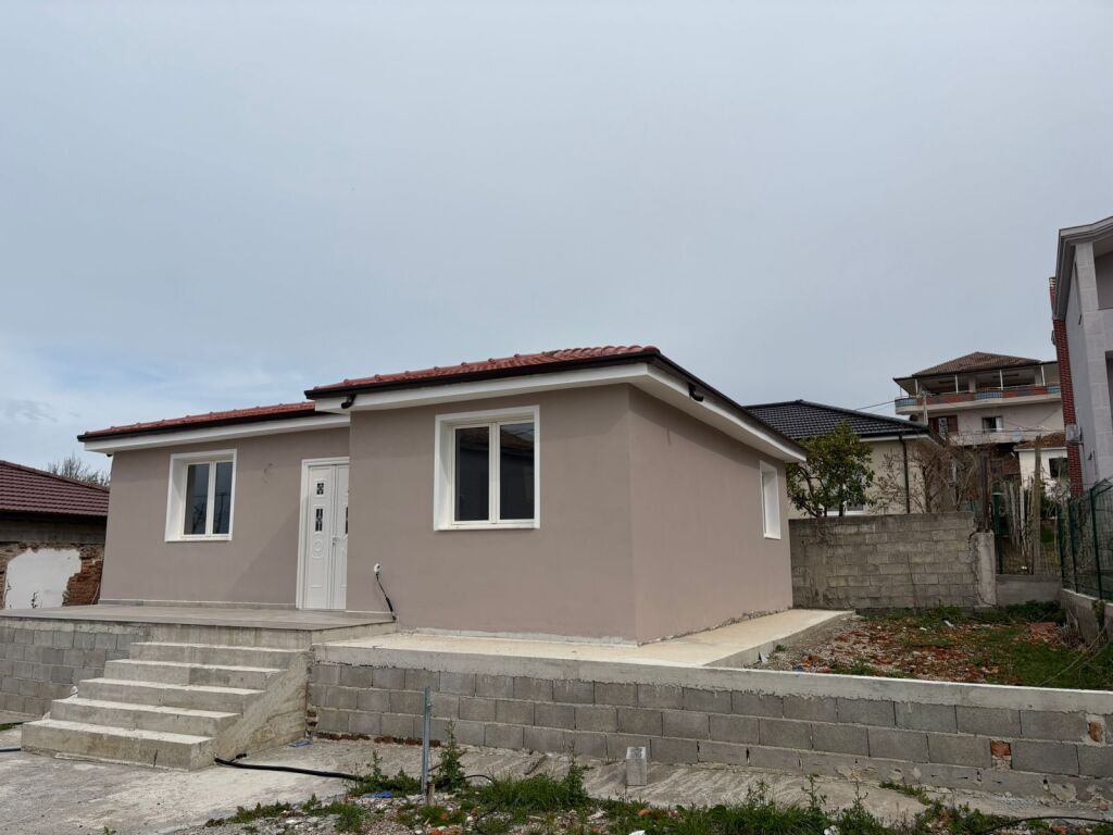 Casa privata in vendita – Armath, vicino al Golfo di Lalëz