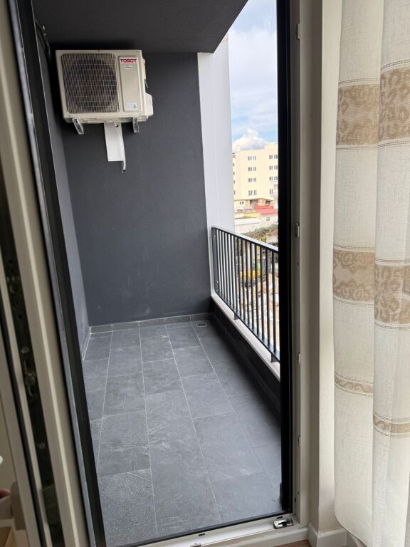 🏡 Apartament 1+1 me Qira – Uzina Dinamo, Rr. Ferit Xhajko