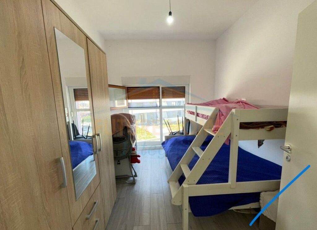 OCCASION  Apartment 2+1+2 for sale, Mangalem Complex, Tirana.