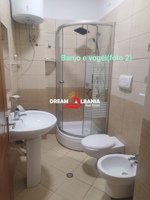 Apartament 2+1 me Qira në Rrugën Islam Alla në Tiranë (ID 42215520)