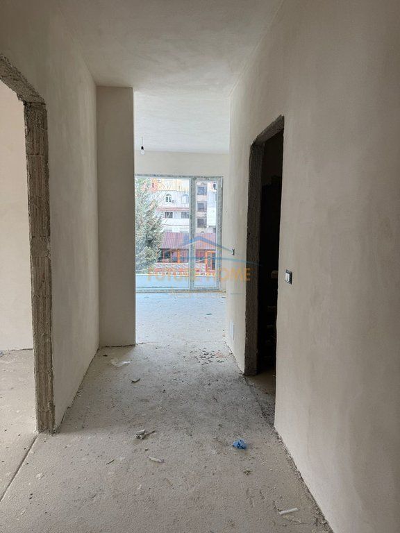 Apartment 2+1+2 for sale near Fusha e Alidemit