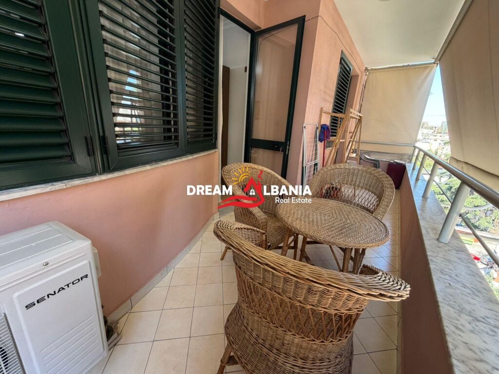 Jepet me qera apartament 2+1+2 tek 21 Dhjetori prane Joenes (ID 42215521)