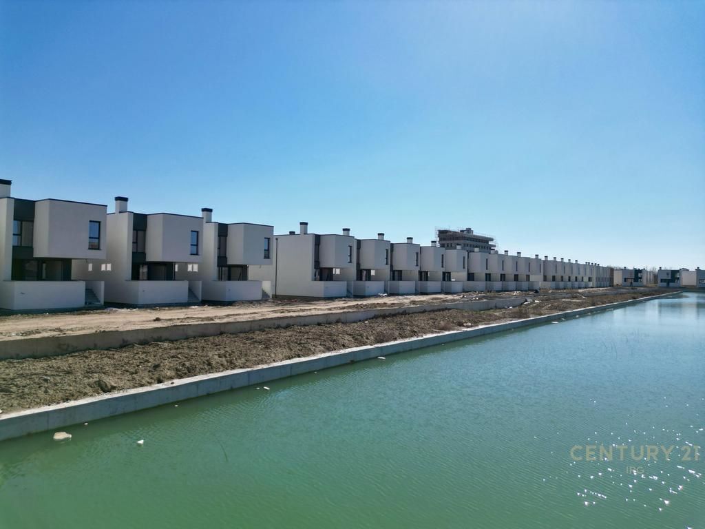 VILLA INDIVIDUALE NEL MARINA TURCHESE!