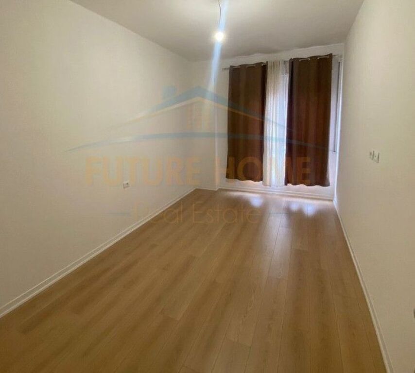 Qira Apartament 2+1+2, 5 Maj, Tiranë