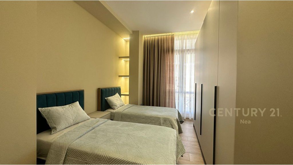 Apartment 2+1+2 for rent at the Botanical Garden! 800 € /Month