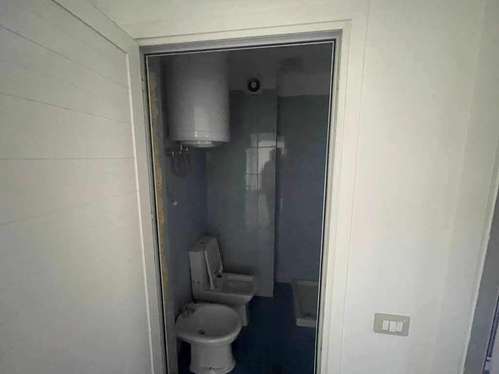 Commercial Unit for Rent – opposite Delijorgji, Tirana