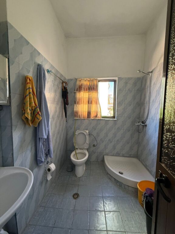 Shitet Apartament 3+1 – Myslym Shyri