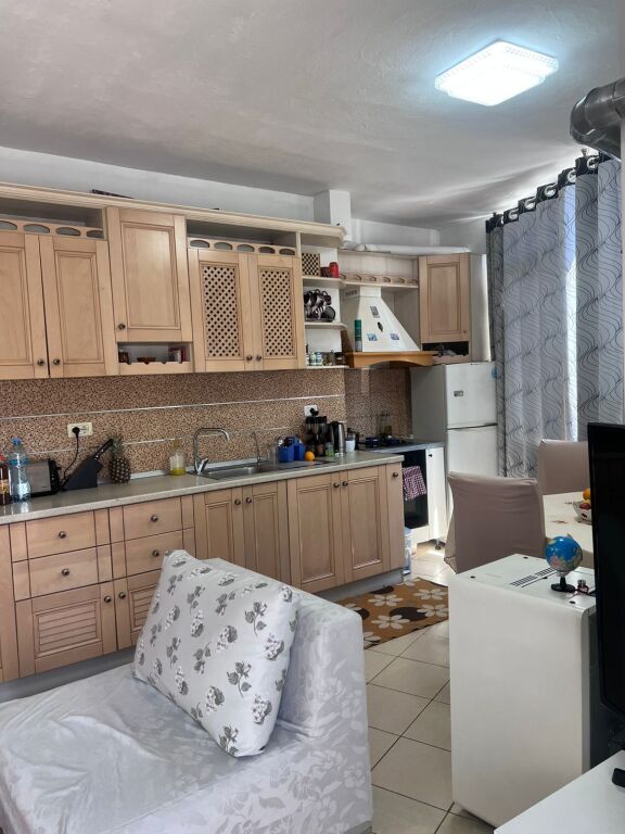 APARTAMENT 2+1 +2 Blloku i Vilave Selite, Rruga Isuf Elezi