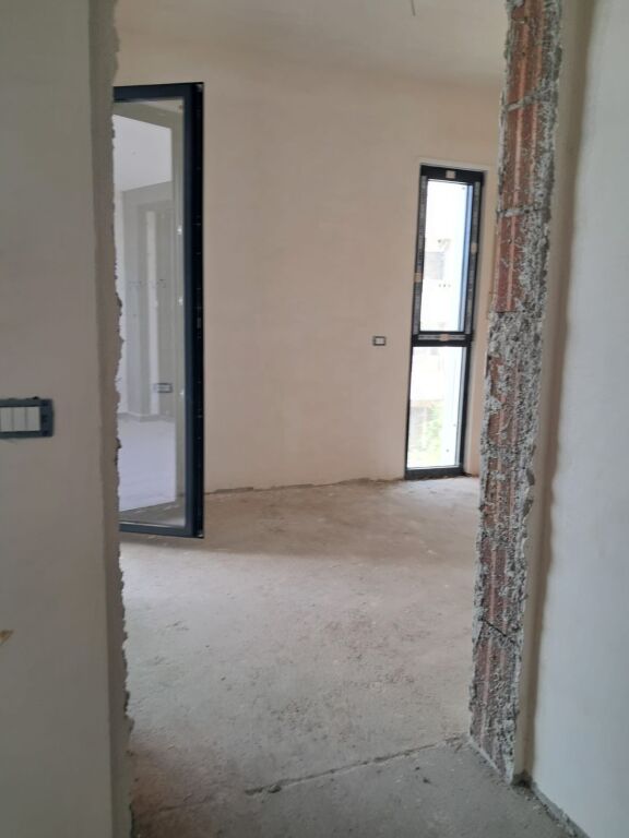 VENDESI appartamento 1+1+parcheggio Residenza Turqouise Marine, Hamallaj, Golfo di Lalzit