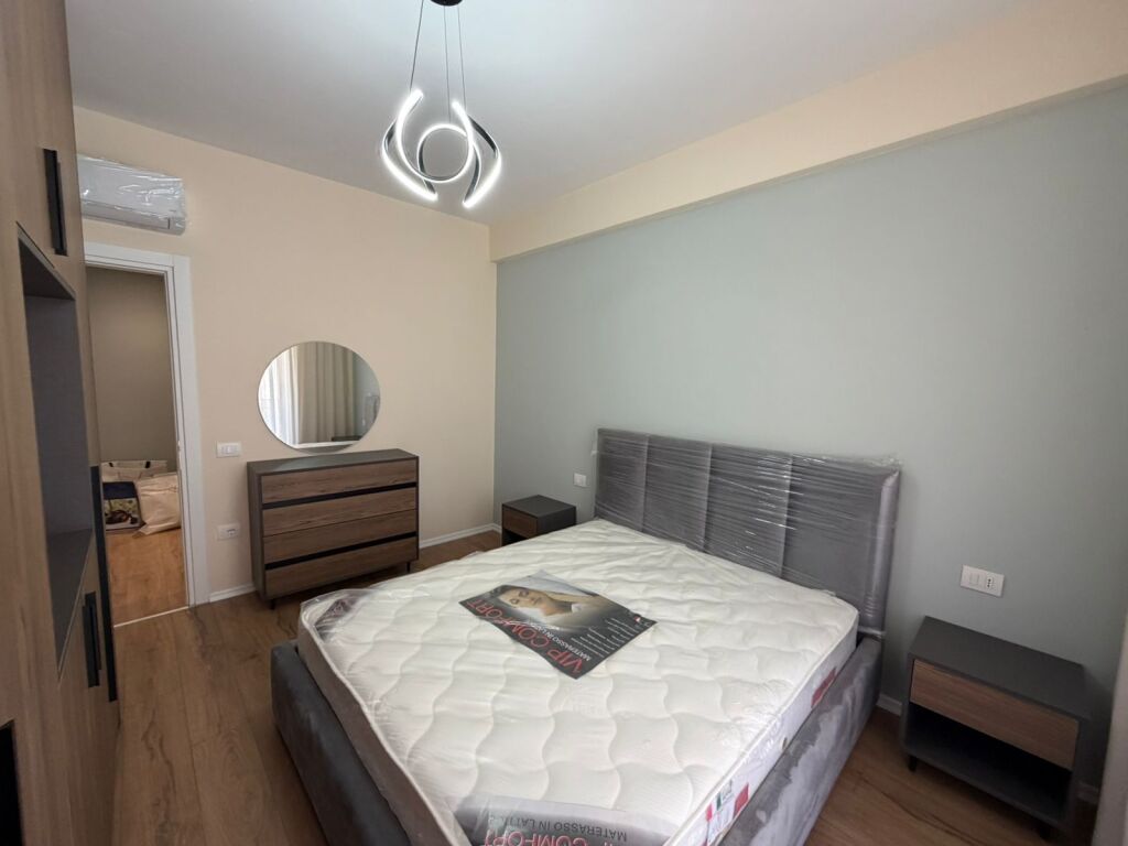 🏡 In affitto 1+1 + 🅿️ – Astir, Complesso Urban Gate💶 53.000 lek/mese