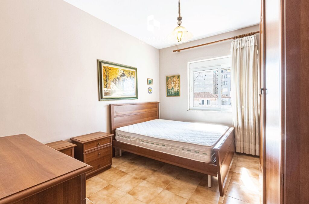 🌟 In vendita: 2+1 nel Cuore di Tirana (📍Piazza Skanderbeg – Via Fortuzi) 74m² NETTI, 🔥179,000€ 🔥 4° Piano Planimetria Perfetta --  