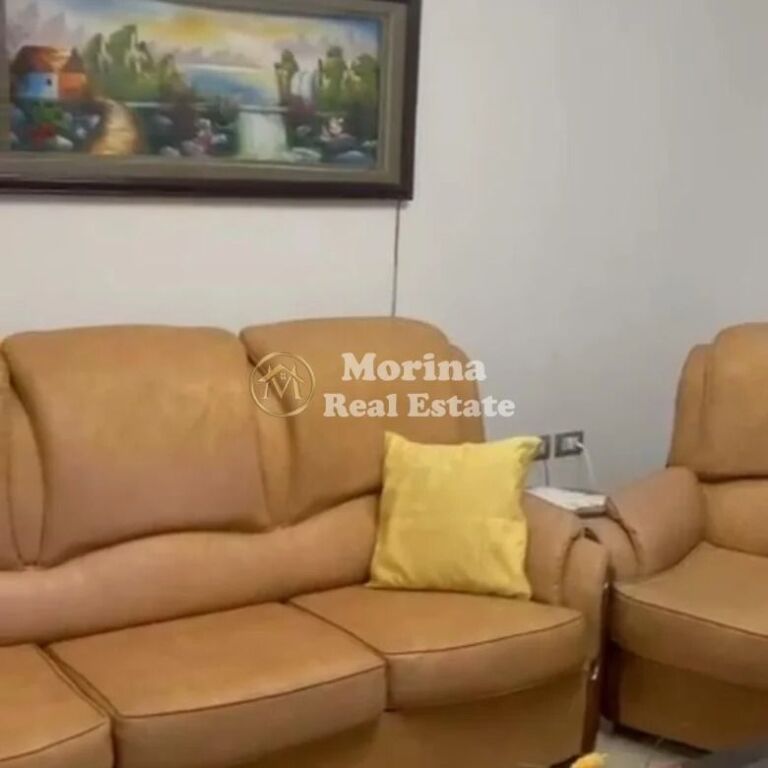 Affitto | Casa privata 2 + 1 + Parcheggio | Via Jordan Misja | 550 €/mese