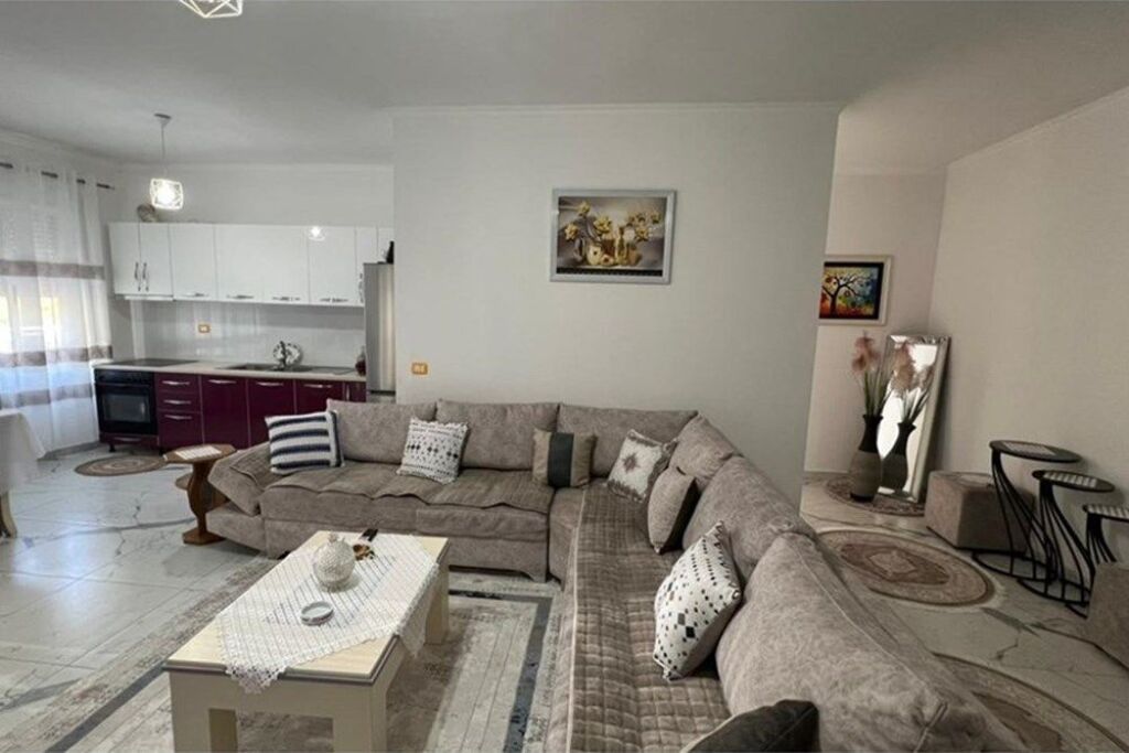 Apartment 2+1+2 for sale in Fresk