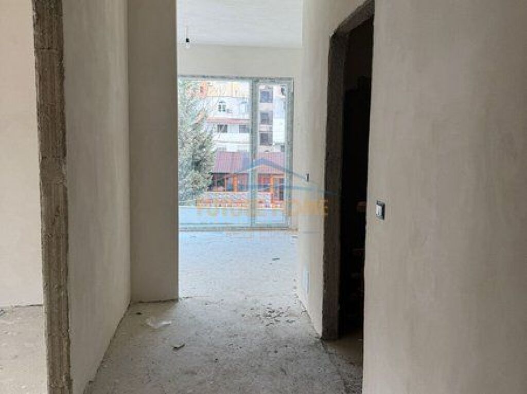 For sale, Apartment 2+1+2, near Alidemi Field, Tirana, Tirana.