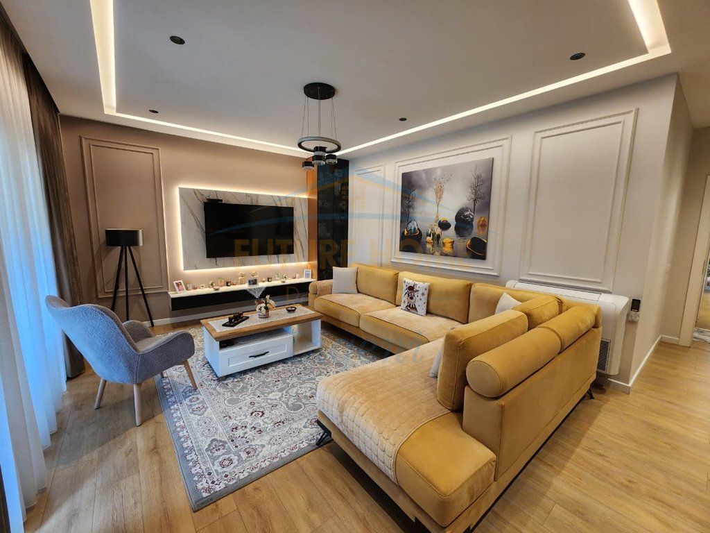 For sale, Apartment 2+1+Parking Space, Dry Lake, Tirana