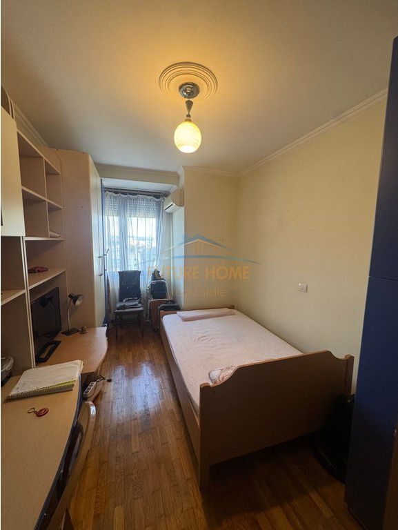 Qera,Apartament 3+1+2+Post Parkimi,Rruga e Bogdanëve, Tiranë