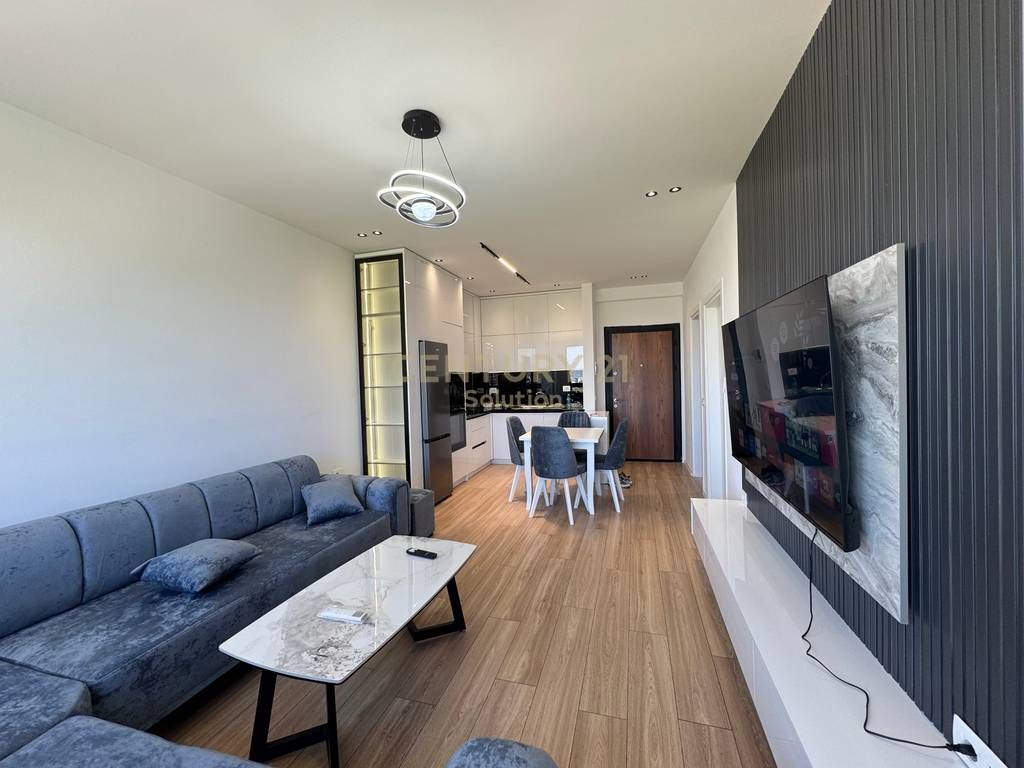 Apartment 1+1 with parking for rent in Urban Gate.