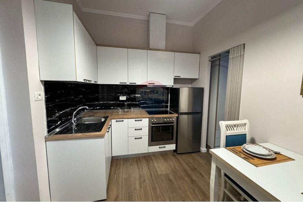 STUDIO APARTMENT FOR SALE DURRES STREET