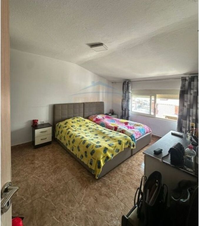 For sale, Apartment 2+1, Zogu I Boulevard, Tirana