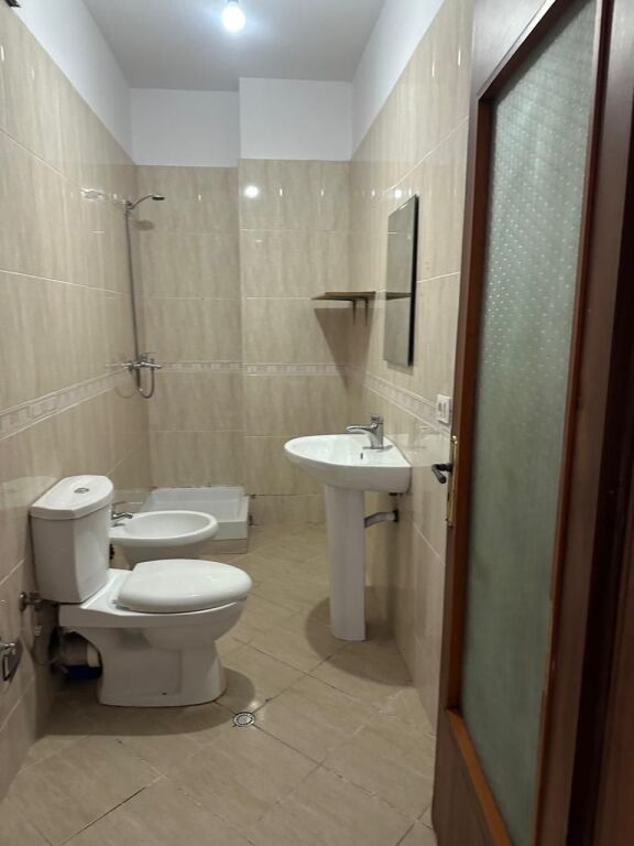 Appartamento 2+1 in affitto ad Astir !