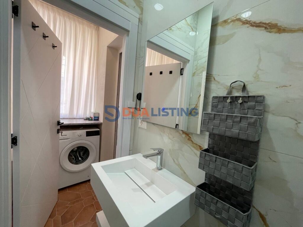 ✨ Appartamento 1+1 in affitto di fronte a Delijorgji. 🏡 Comodo, moderno e in una posizione super. 💰 550€/mese