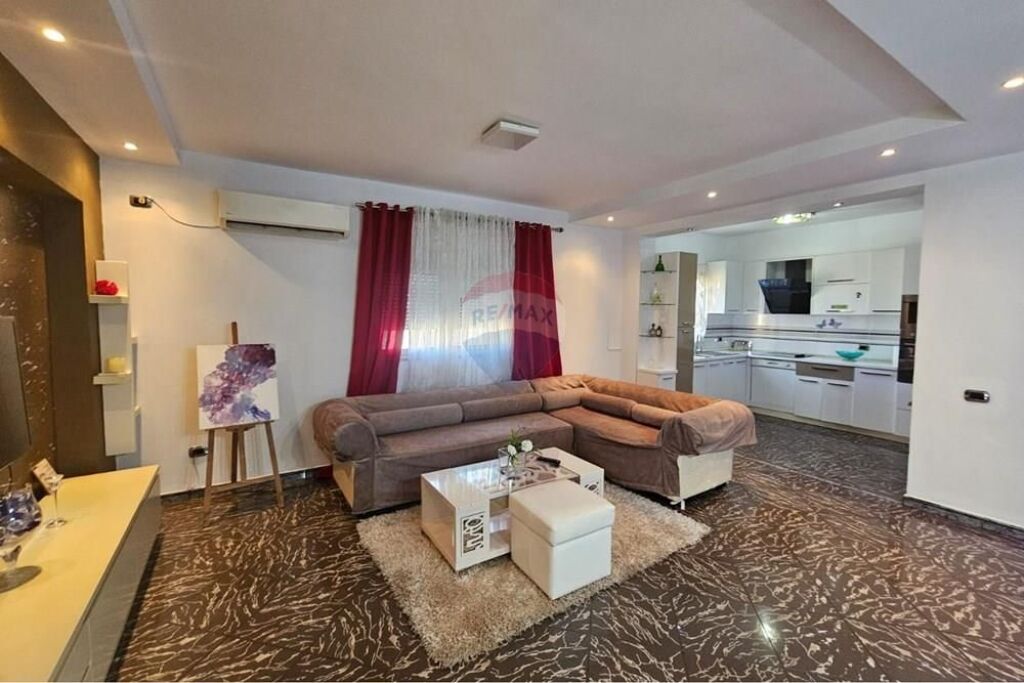 2+1 apartment for rent at the Paris Municipality!