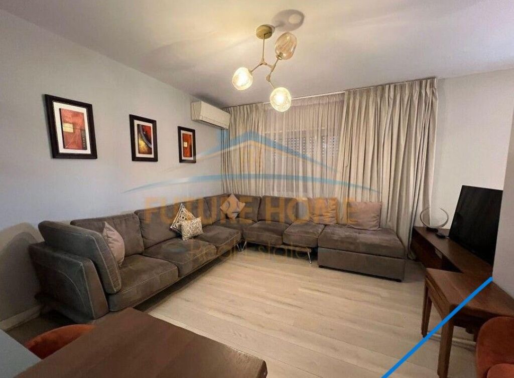 For sale, Apartment 2+1+2 , Former Bus Park, Tirana .