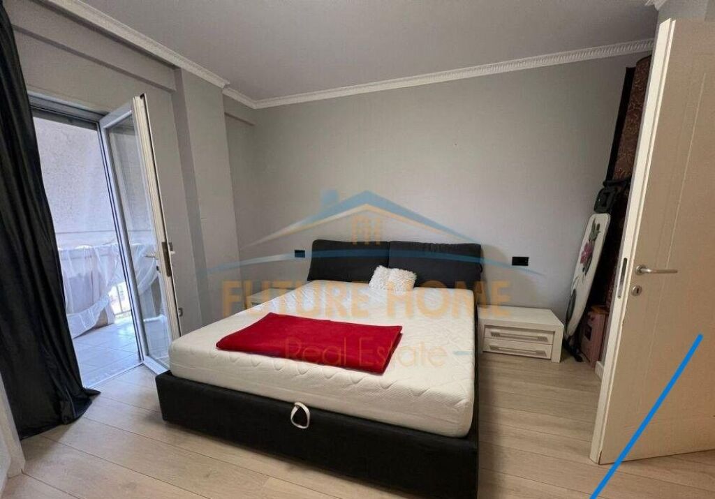 For sale, Apartment 2+1+2 , Former Bus Park, Tirana .