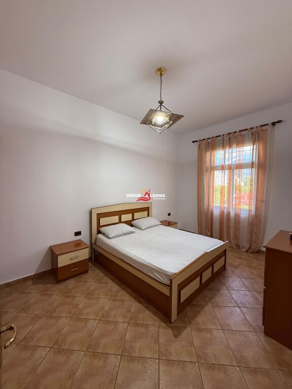 Apartment 1+1 with separate kitchen for rent in Bllok near Agimi cinema in Tirana (ID 4219230)