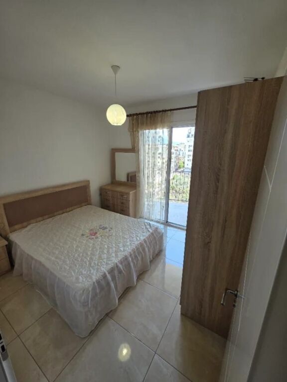 Jepet Me Qera Apartament 2+1+1 Ballkon