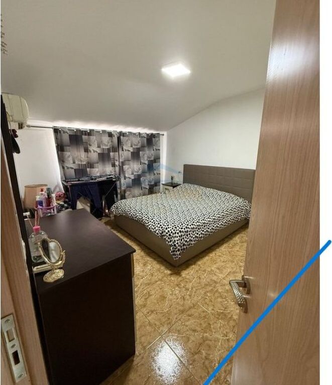 In vendita, Appartamento 2+1, Viale Zogu I, Tirana.