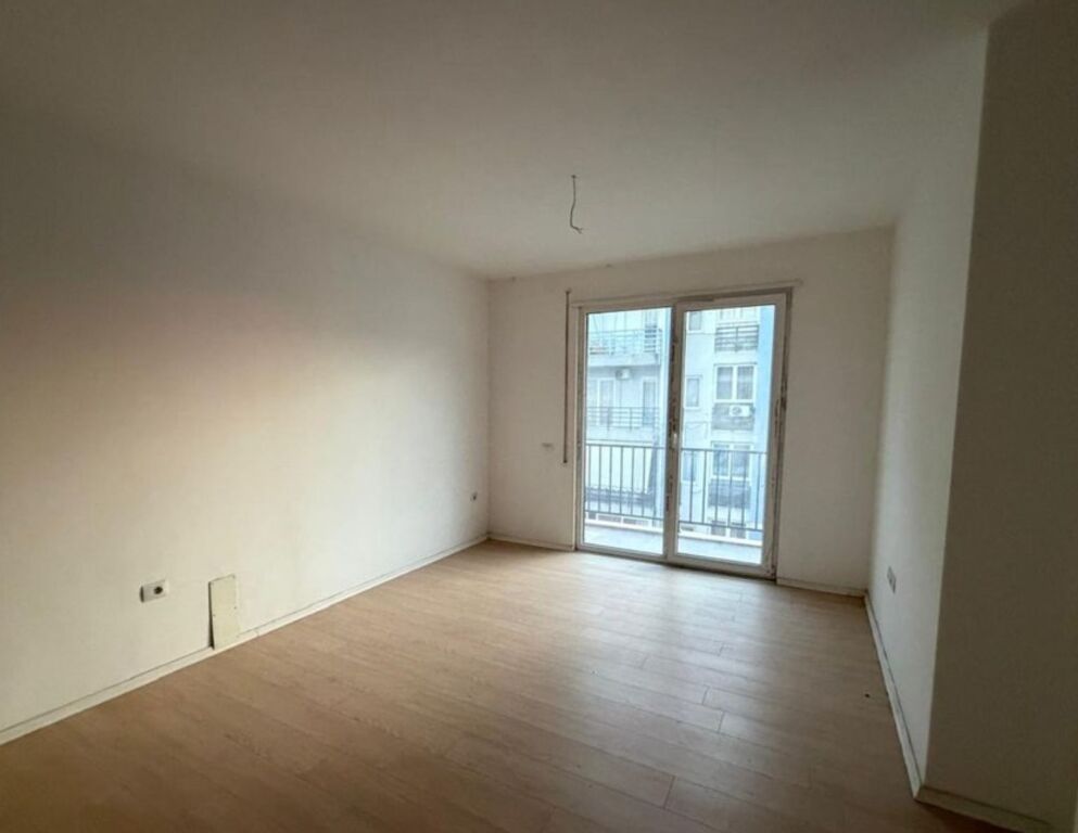 Appartamento 2+1+ Posto Auto In Vendita