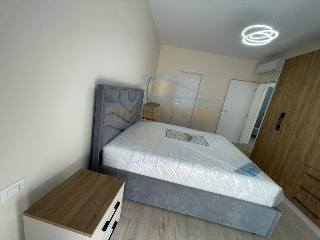 Rent, Apartment 2+1+Parking Space, Dry Lake, Tirana.