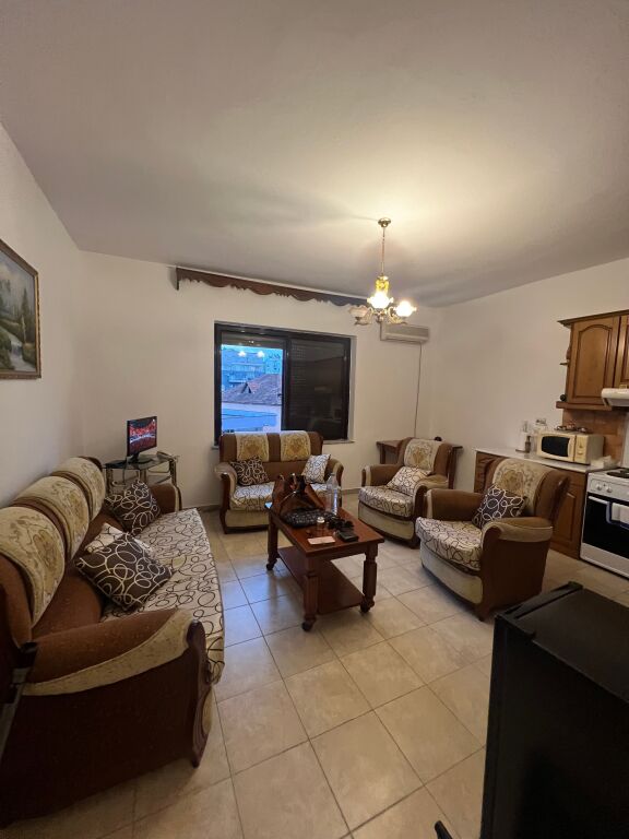 1+1 for rent in Laprake