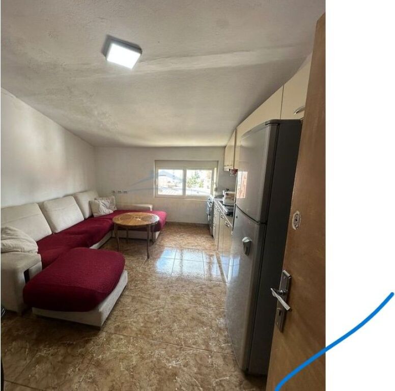 In vendita, Appartamento 2+1, Viale Zogu I, Tirana.