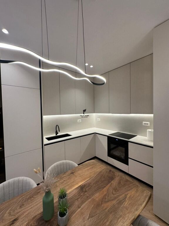 IN VENDITA APPARTAMENTO 2+1+2 VIA KAVAJES 410.000 EURO FH-68239