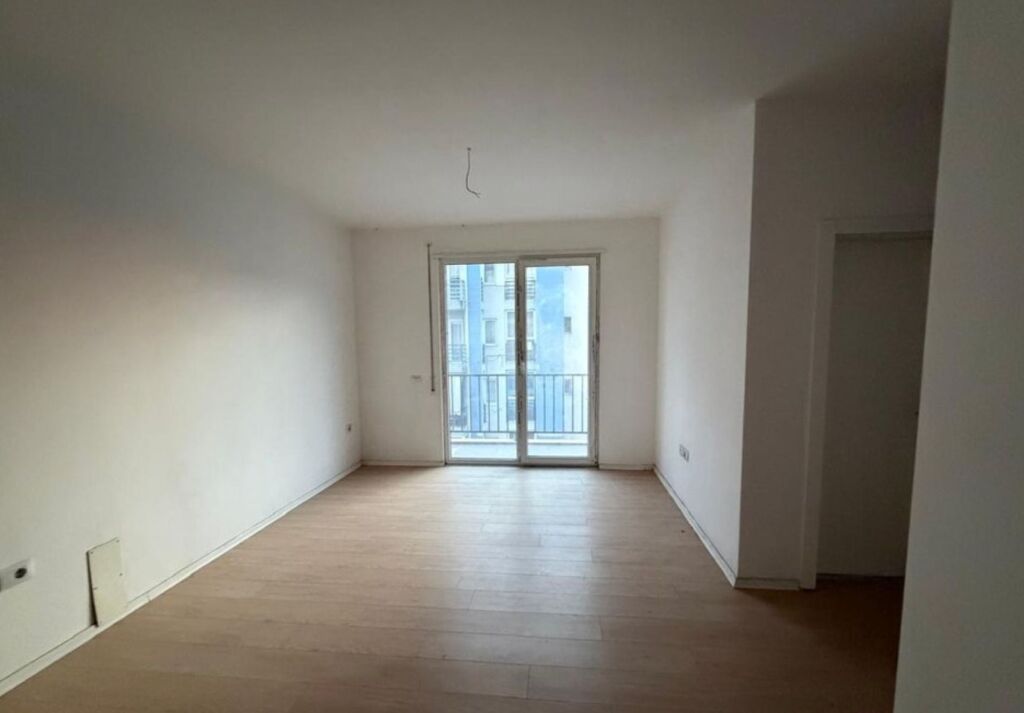 Appartamento 2+1+ Posto Auto In Vendita