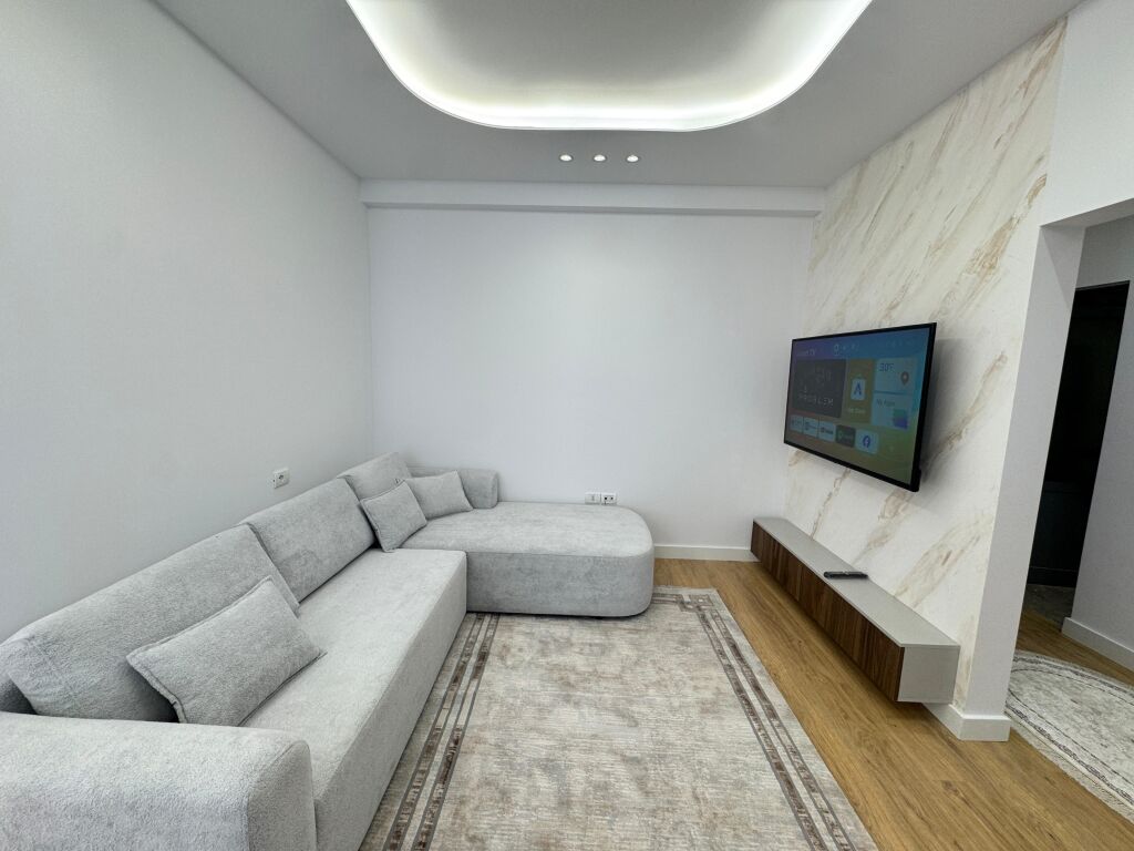 VENDESI APPARTAMENTO 1+1 ASTIR (vicino VILA L)